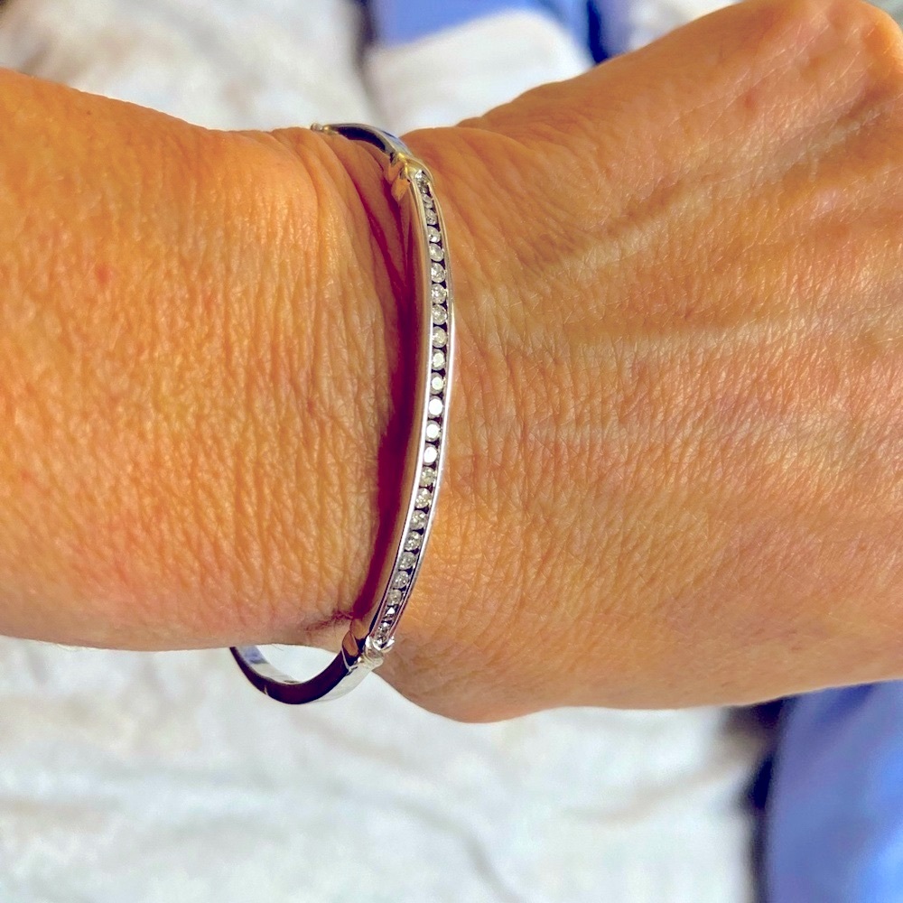 Vintage Elegant Silver and Diamond Bracelet